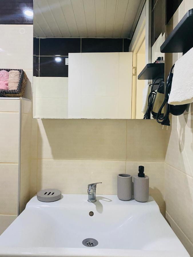 Aether Flats No3,Old Town,Beach,Central,Netflix Antalia Esterno foto